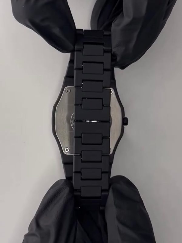 Arabic Dial Black Aura Arabic Watch For Men – Trendy Fiber Plastic Timepiece